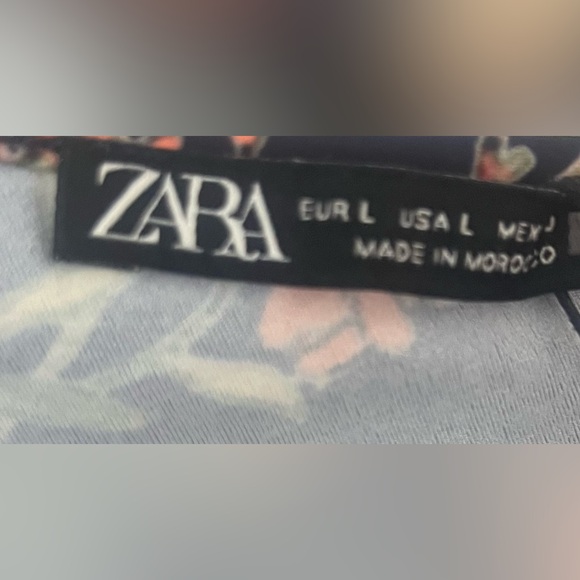 Zara Floral Printed Asymmetrical Crop Top - Picture 8 of 9